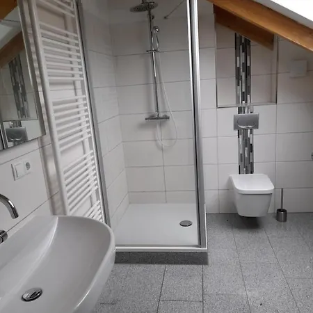 Haus Lehenthaler شقة Stadtsteinach